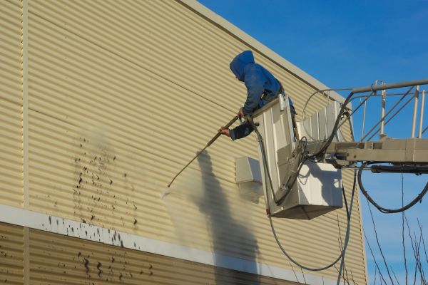 Cladding Cleaning in Costa Mesa