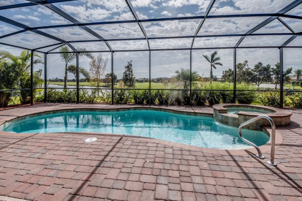 Pool Enclosure Cleaning in Costa Mesa