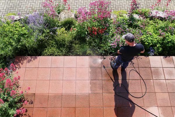 Cost of Porch Washing in Costa Mesa