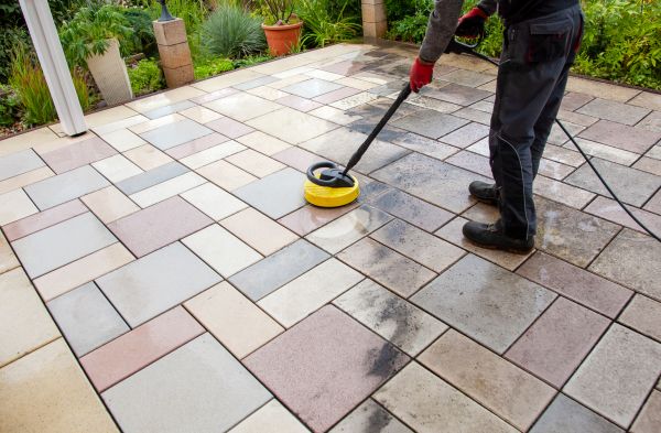 Patio Washing in Costa Mesa