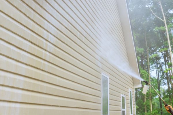 Home Exterior Washing in Costa Mesa