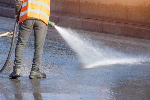 Asphalt Pressure Washing in Costa Mesa