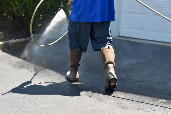 Asphalt Driveway Cleaning in Costa Mesa