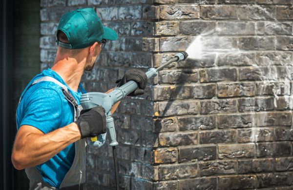 Brick House Washing in Costa Mesa