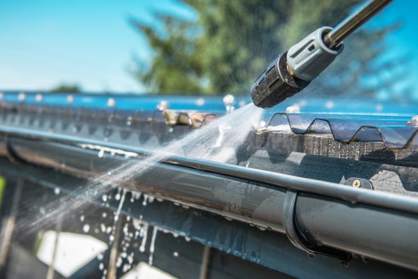 Gutter Jet Washing in Costa Mesa