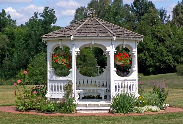 Gazebo Cleaning in Costa Mesa