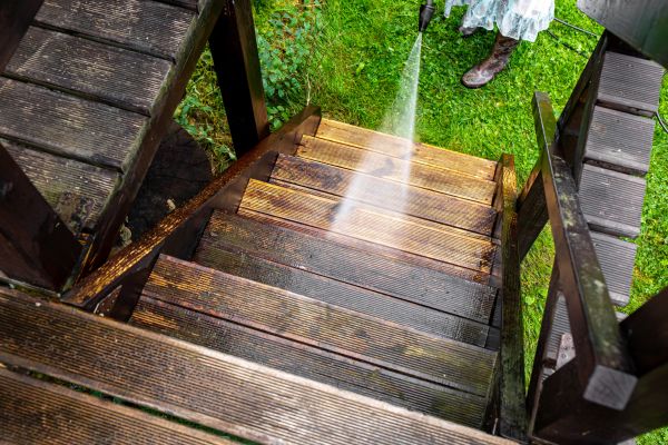 Wood Power Washing in Costa Mesa