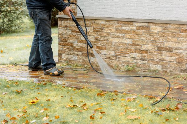 Residential Powerwashing in Costa Mesa